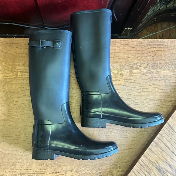 Hunter rain boots - Picture 1 of 10